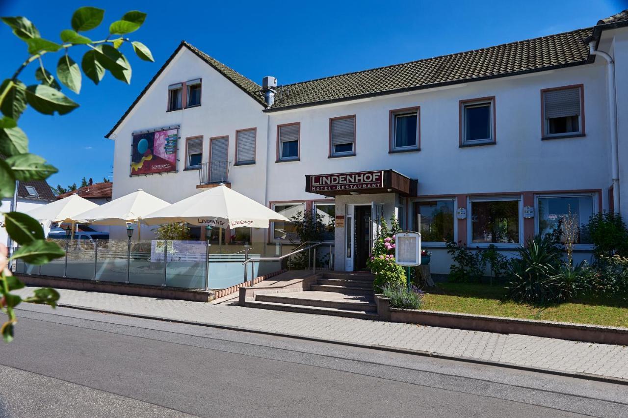 Hotel Restaurant Lindenhof Biblis Exterior photo